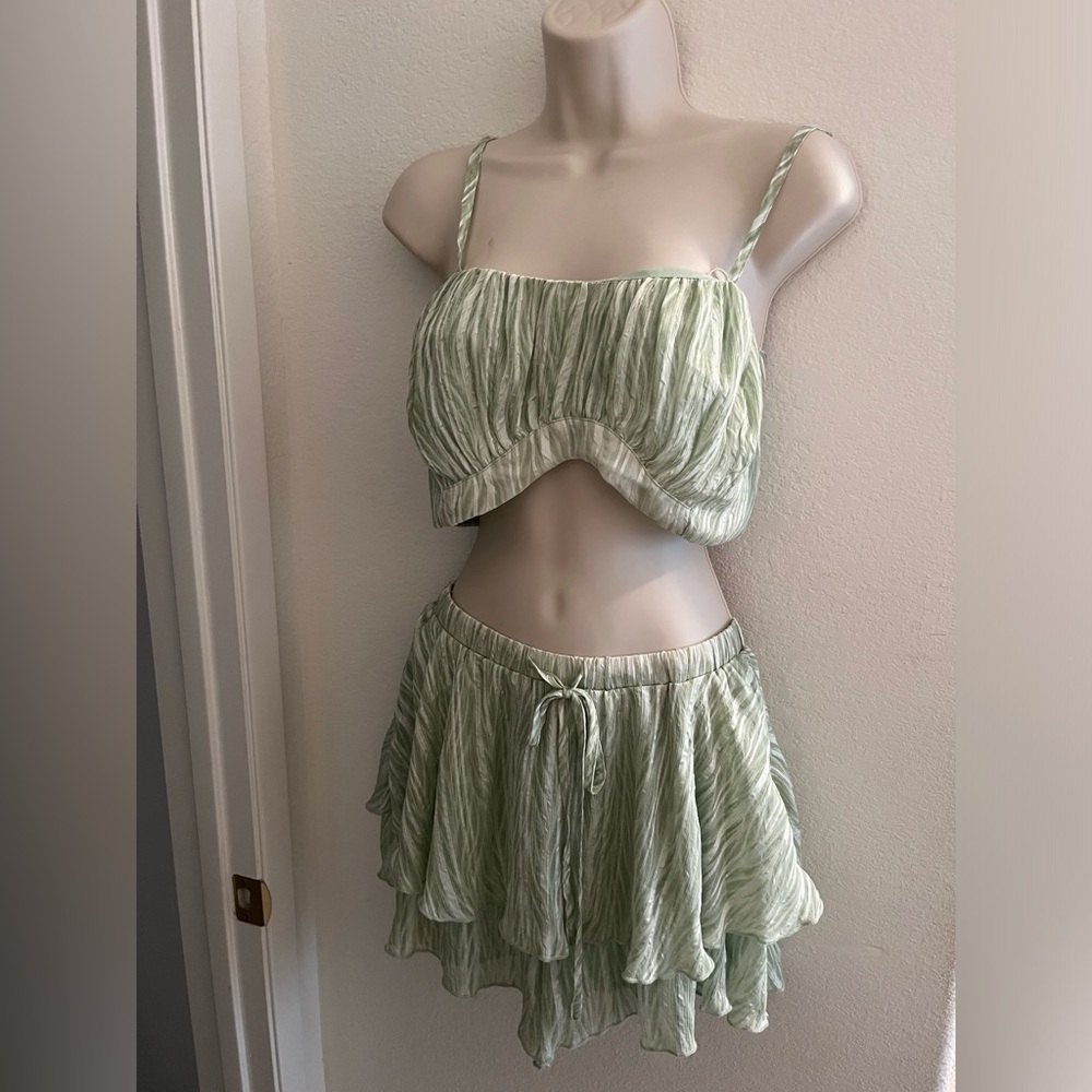 Lulus 2 piece set